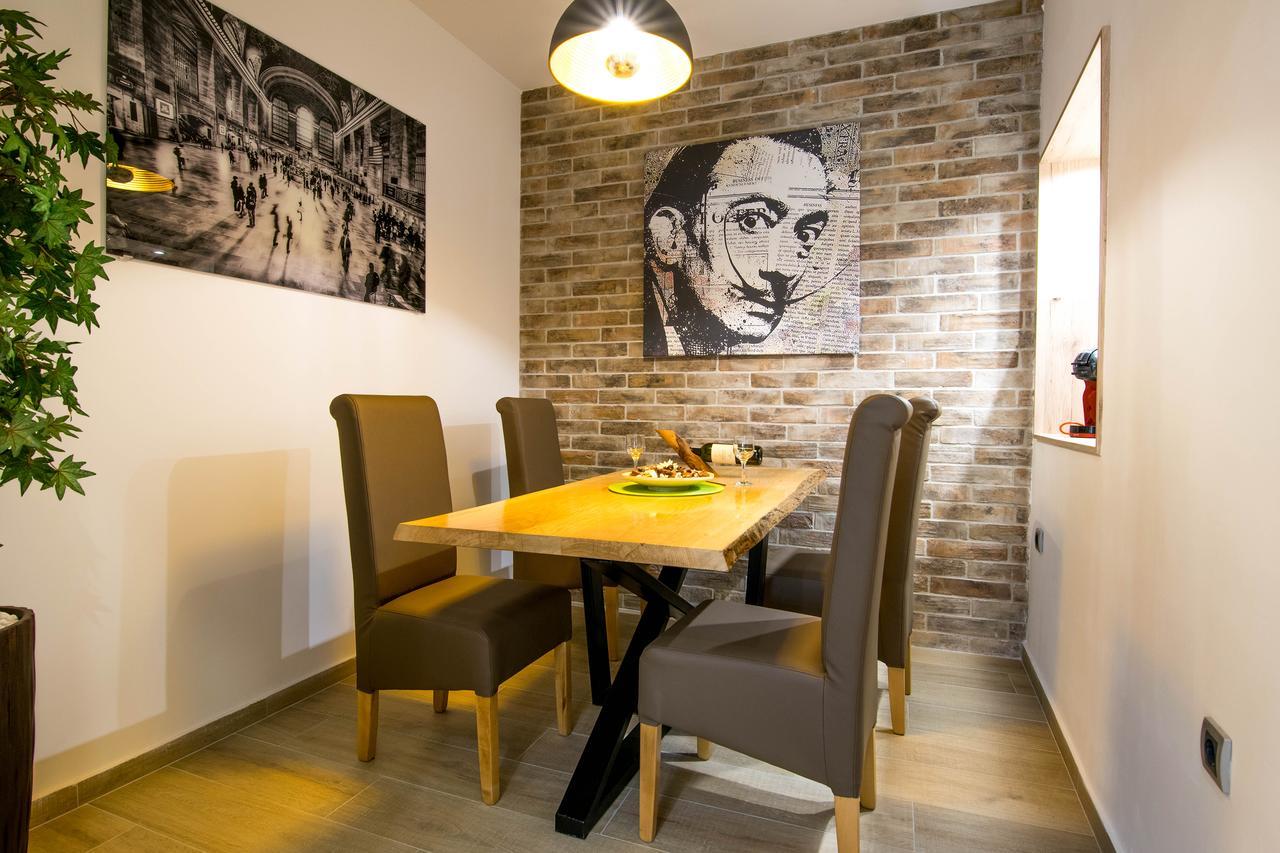 Cosmopolitan Apartment Beograd Eksteriør bilde